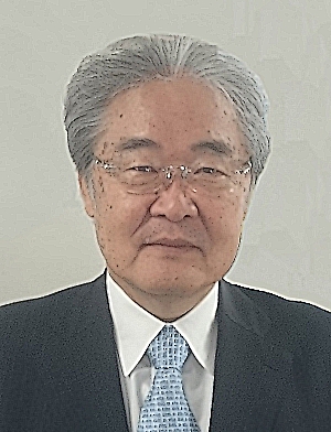 成富正徳　氏