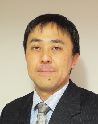 鷲田 祐一  氏